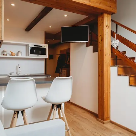 Apartment Loft In Old Town - Ac & Netflix